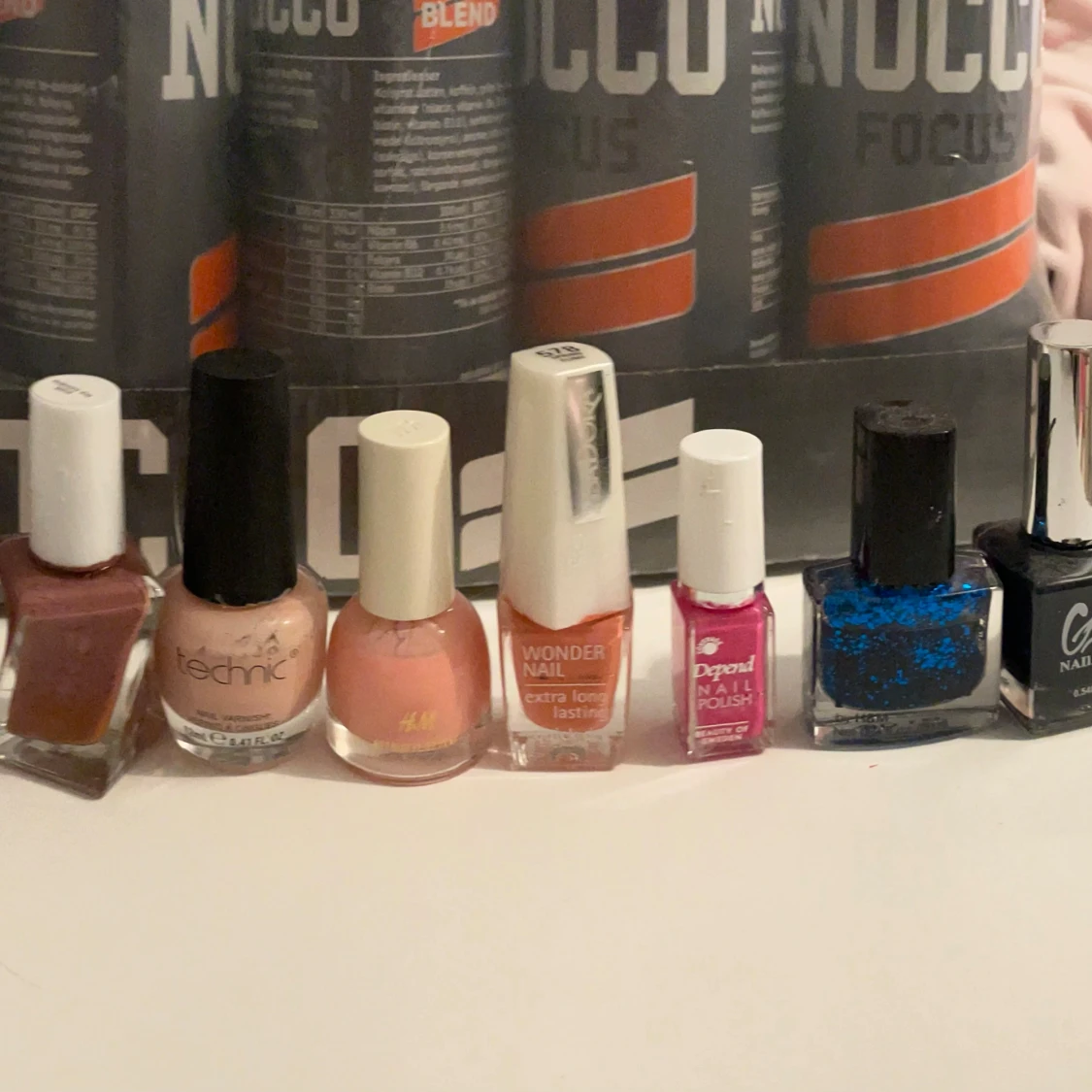 Nagellack från Chanel, Essie, Isadora, Depend, Glam m.m - 1