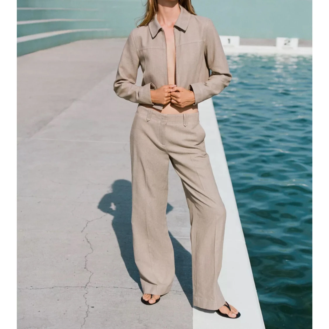 SÖKER zara byxor  - 2