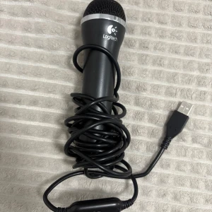 Logitech mikrofon  - Logitech mikrofon 
