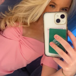 Rosa topp från Zara - Super söt rosa topp som knappt e använd💘