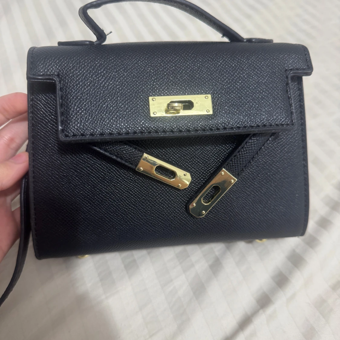 Svart handväska - 1