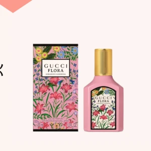 Gucci Flora Gorgeous Gardenia Parfym - Säljer min gucci flora parfym 30ml. Aldrig använd och är i kartongen fortfarande. Köpt på kicks för 1075kr