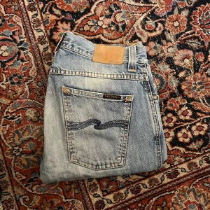 Feta nudie jeans - Sjukt sköna och snygga jeans från nudie, jeansen är modellen slim Jim.