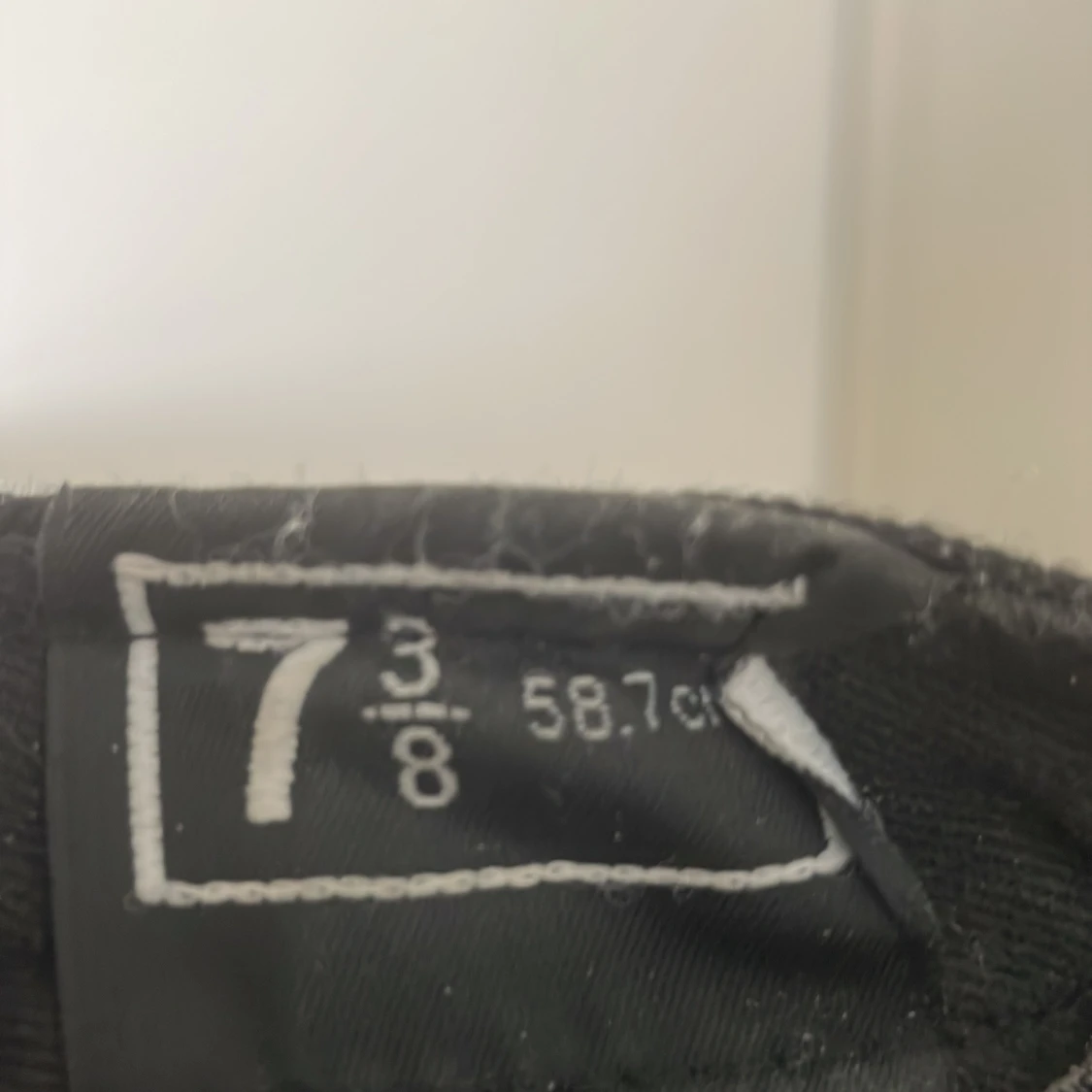 Svart keps från New Era - 2