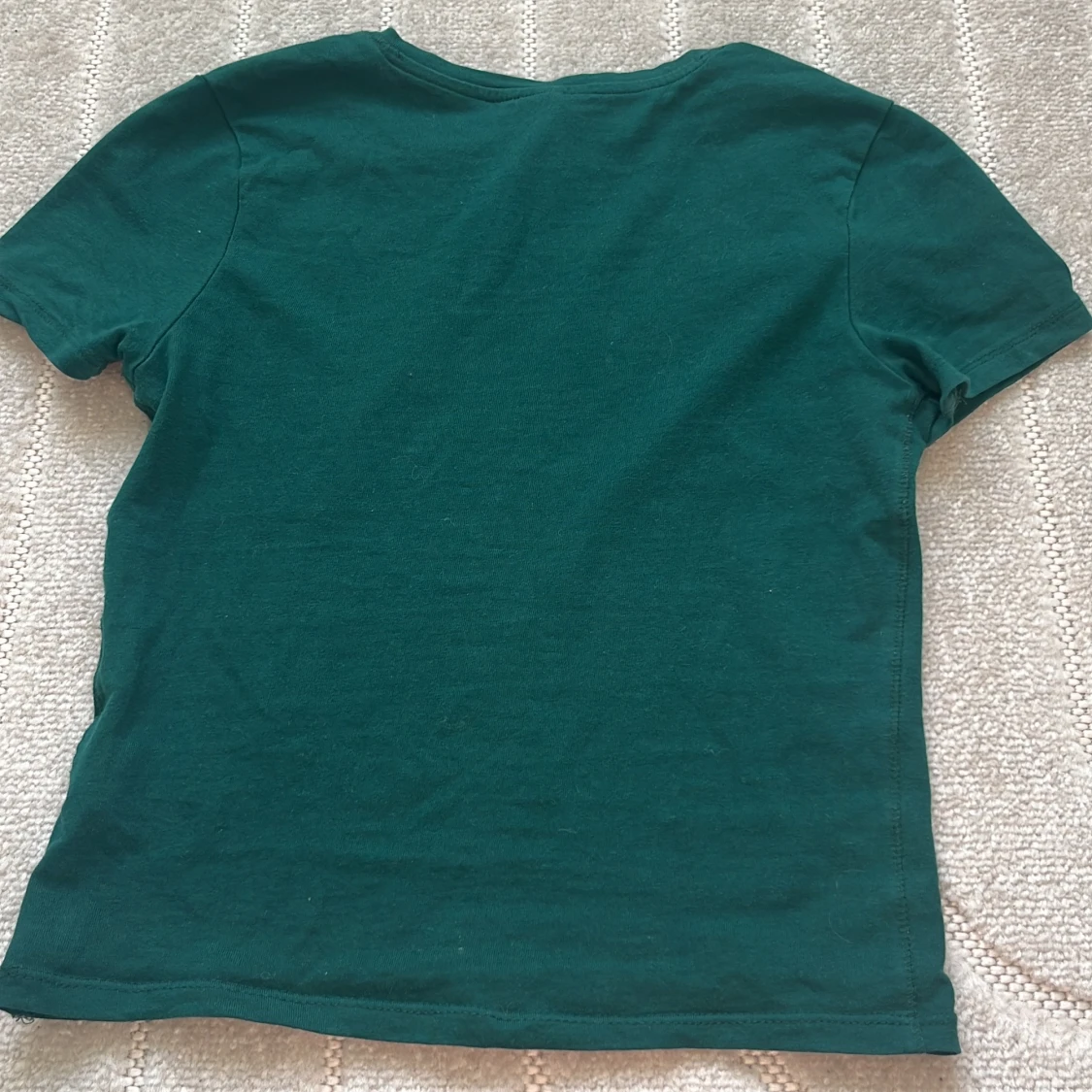 Grön t-shirt från H&M Divided - 3