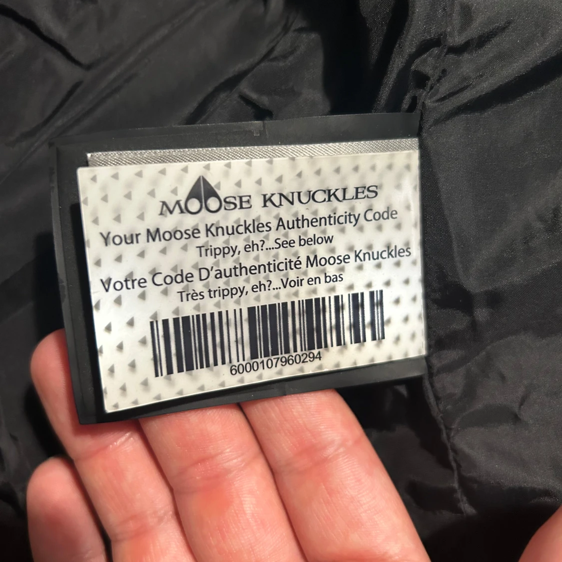 Blå Moose Knuckles dunjacka med pälskant - 3