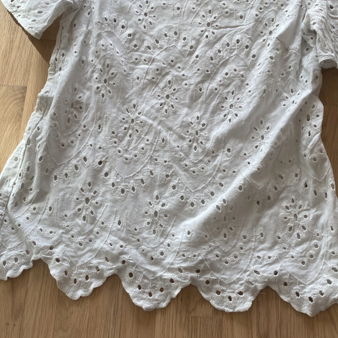 Vit broderad blus från Massimo Dutti - 3