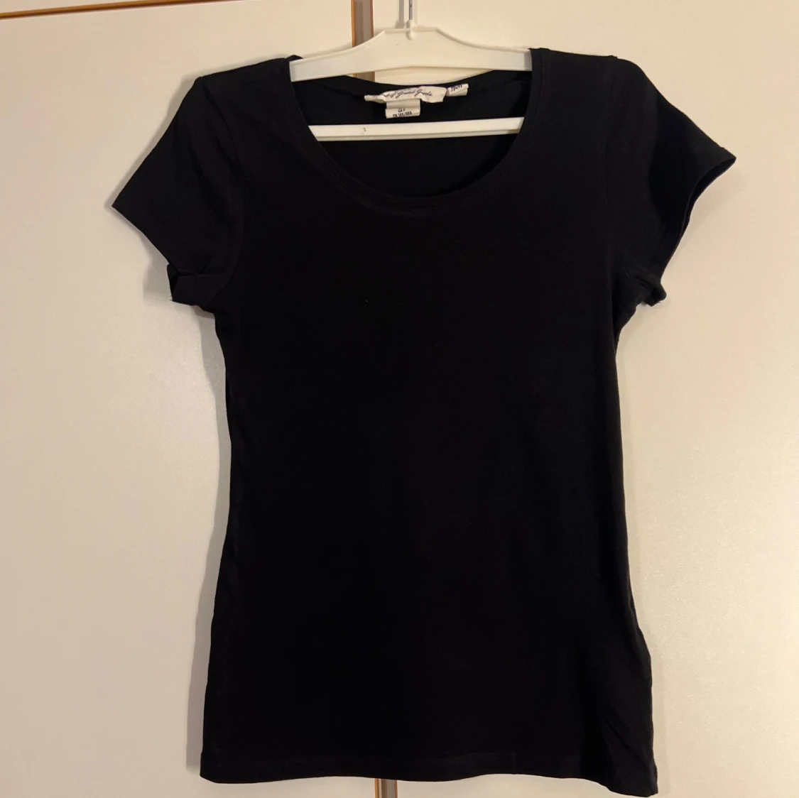 Svart topp från H&M L.O.G.G.