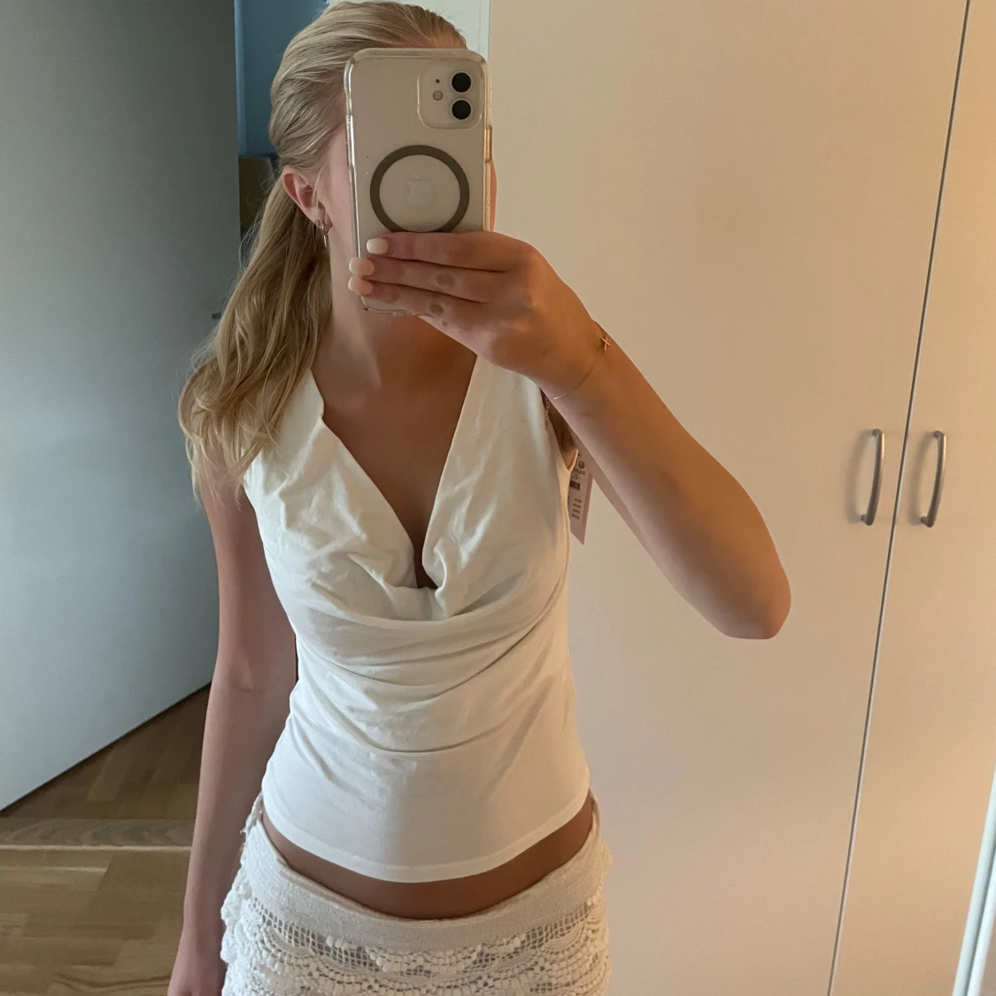 Jättefin vit topp (helt ny)