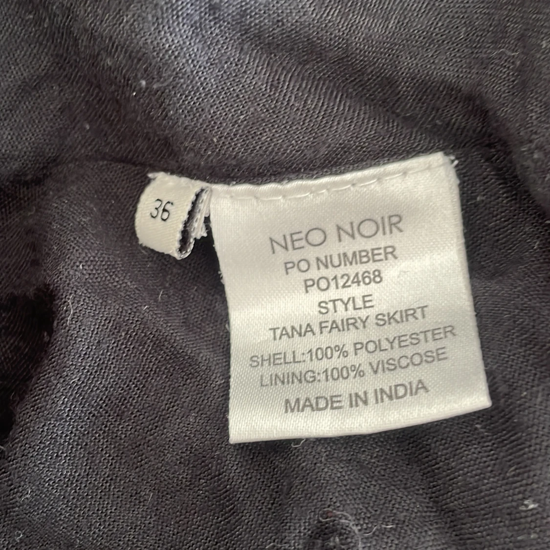 Grön blommig volangkjol från Neo Noir - 3