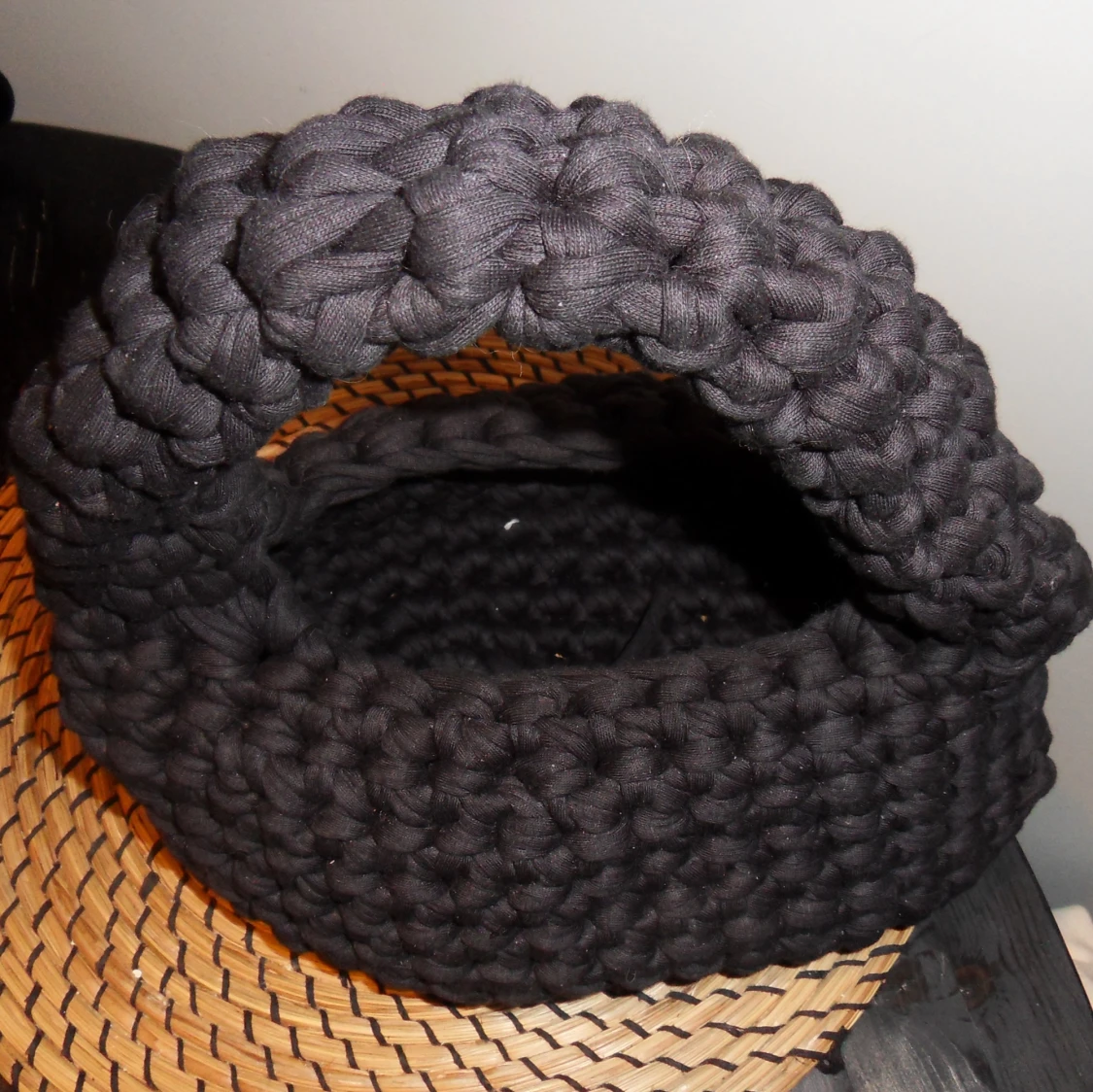 Virkad handväska - 2