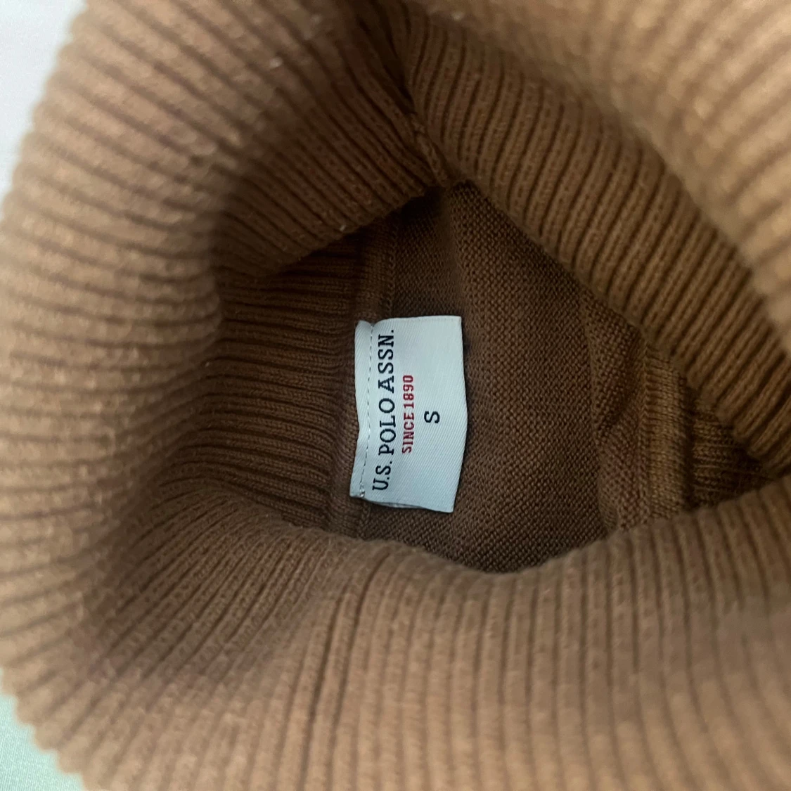 Brun polotröja från U.S. Polo Assn. - 1