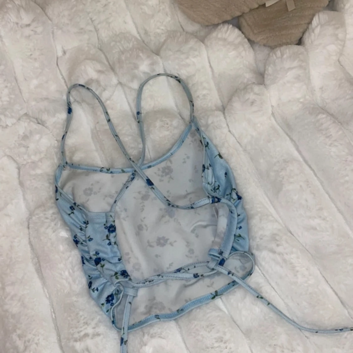 Blå blommig linnetopp - 1