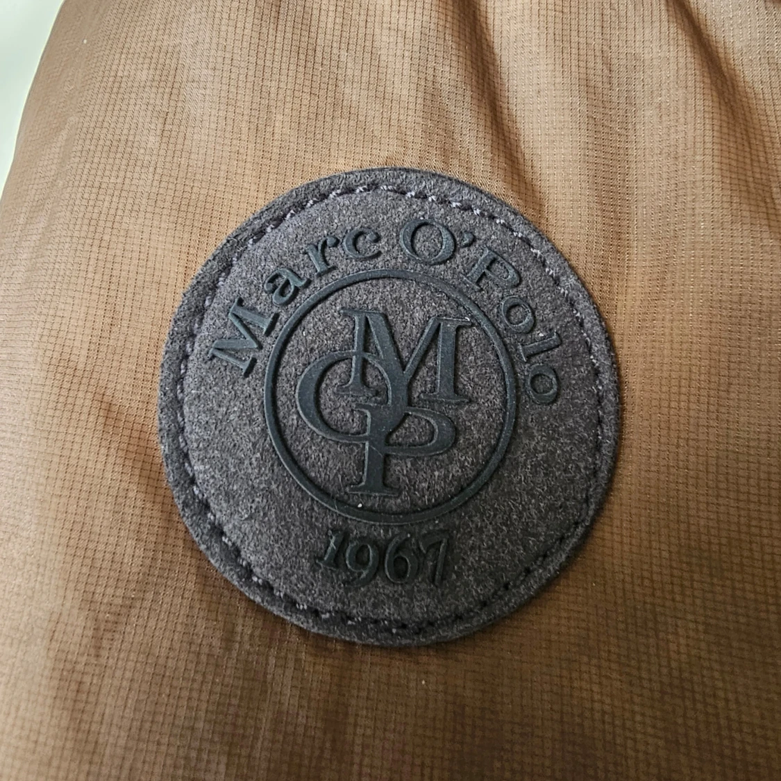 Brun dunjacka från Marc O'Polo - 2