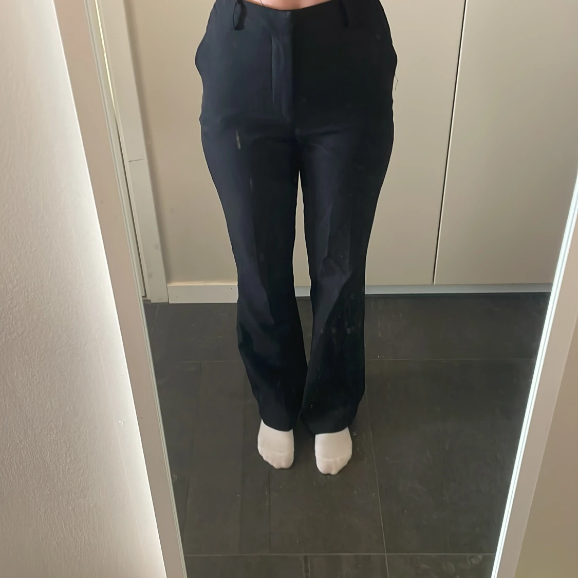 Svarta kostymbyxor från BikBok