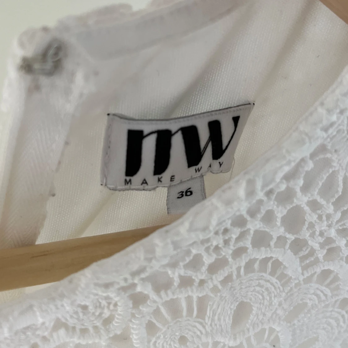 Vit spetsklänning från Make Way(Bubbelroom) - 2