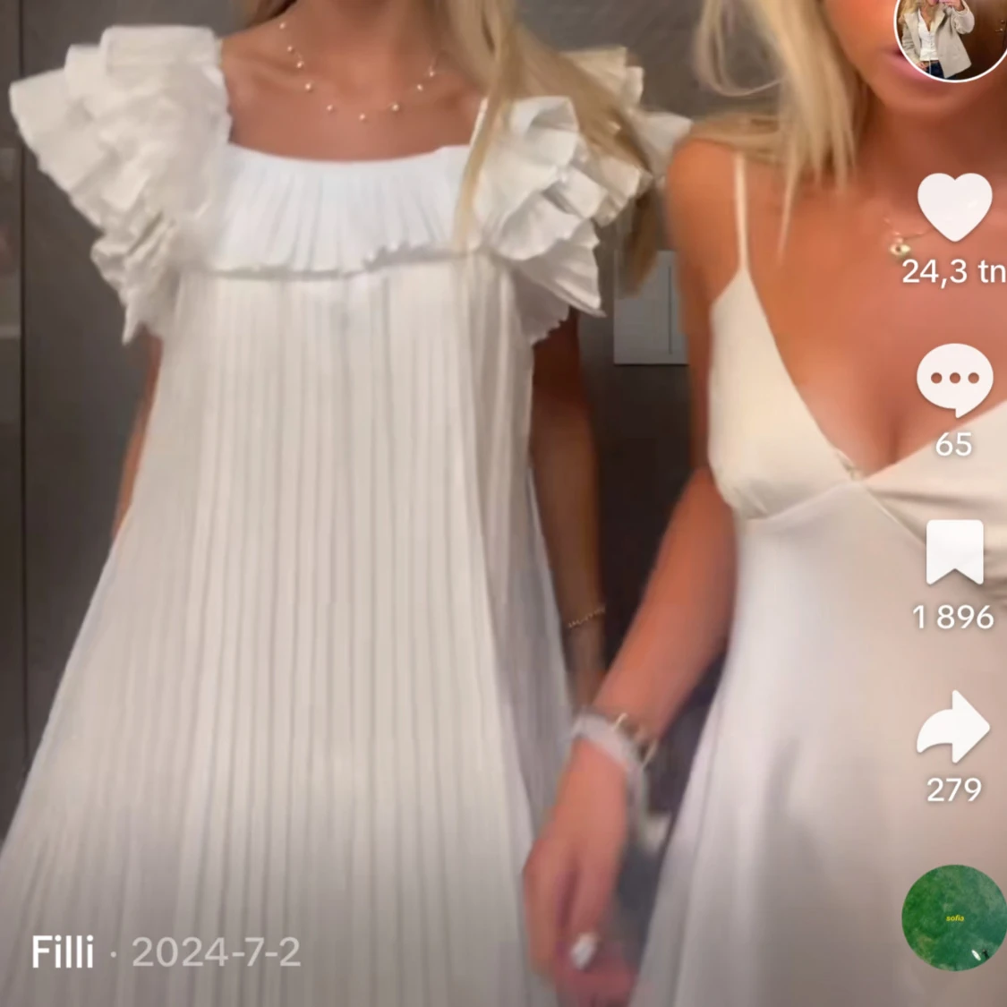 Vit klänning med volangärmar