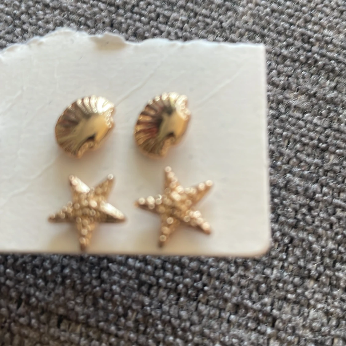 Set med örhängen i olika former - 1