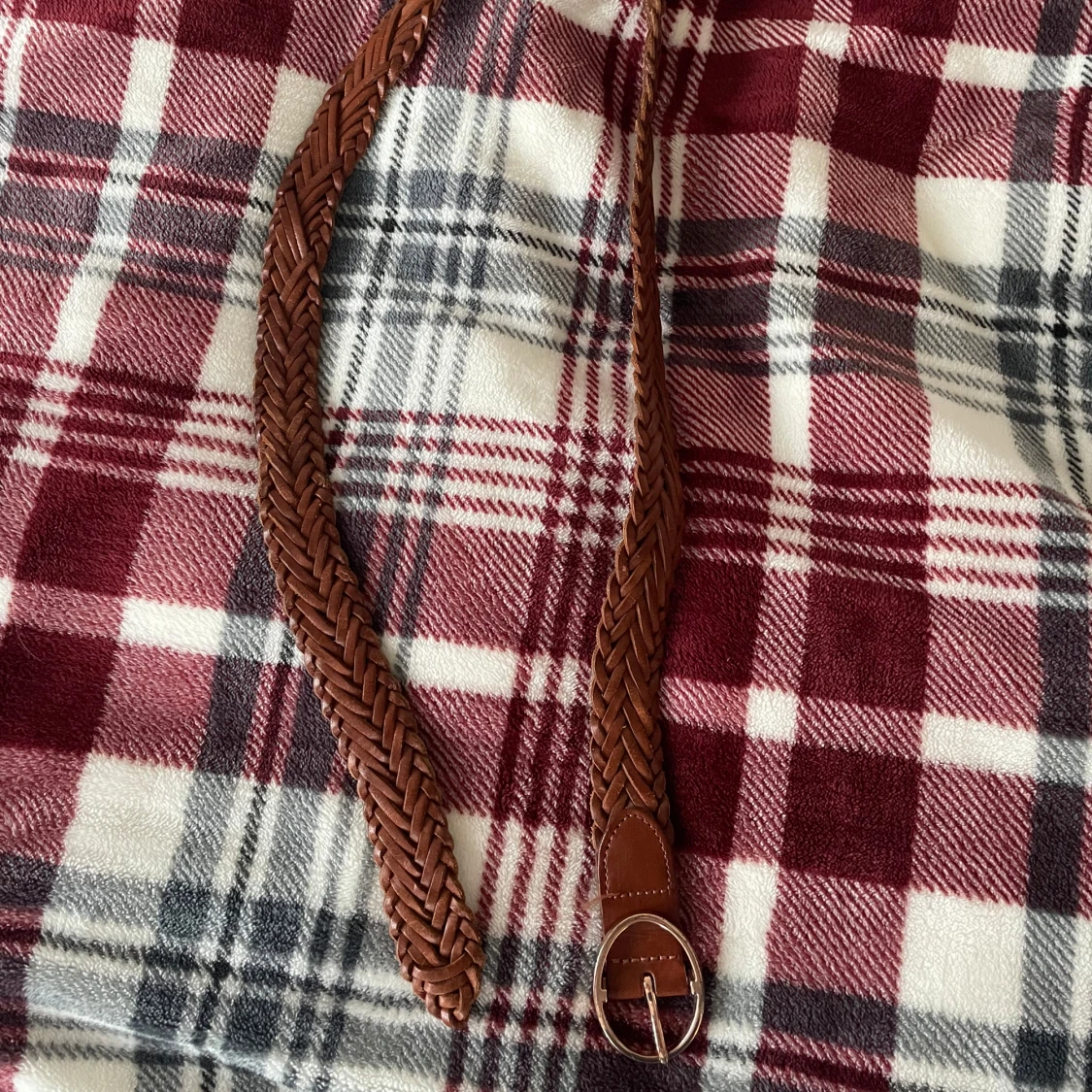 Brunt flätat bälte - 1