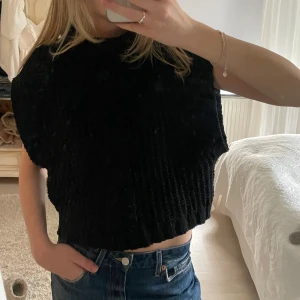 Stickad tröja - Supersnygg stickad tröja/väst med polo