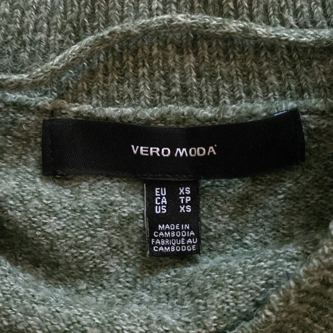 Grön stickad tröja från Vero Moda - 1