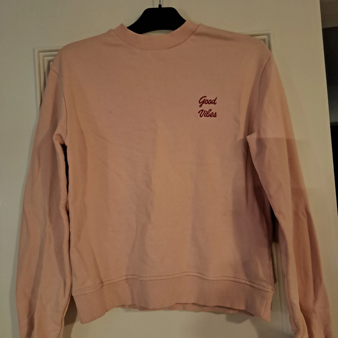 Rosa tröja från NA-KD