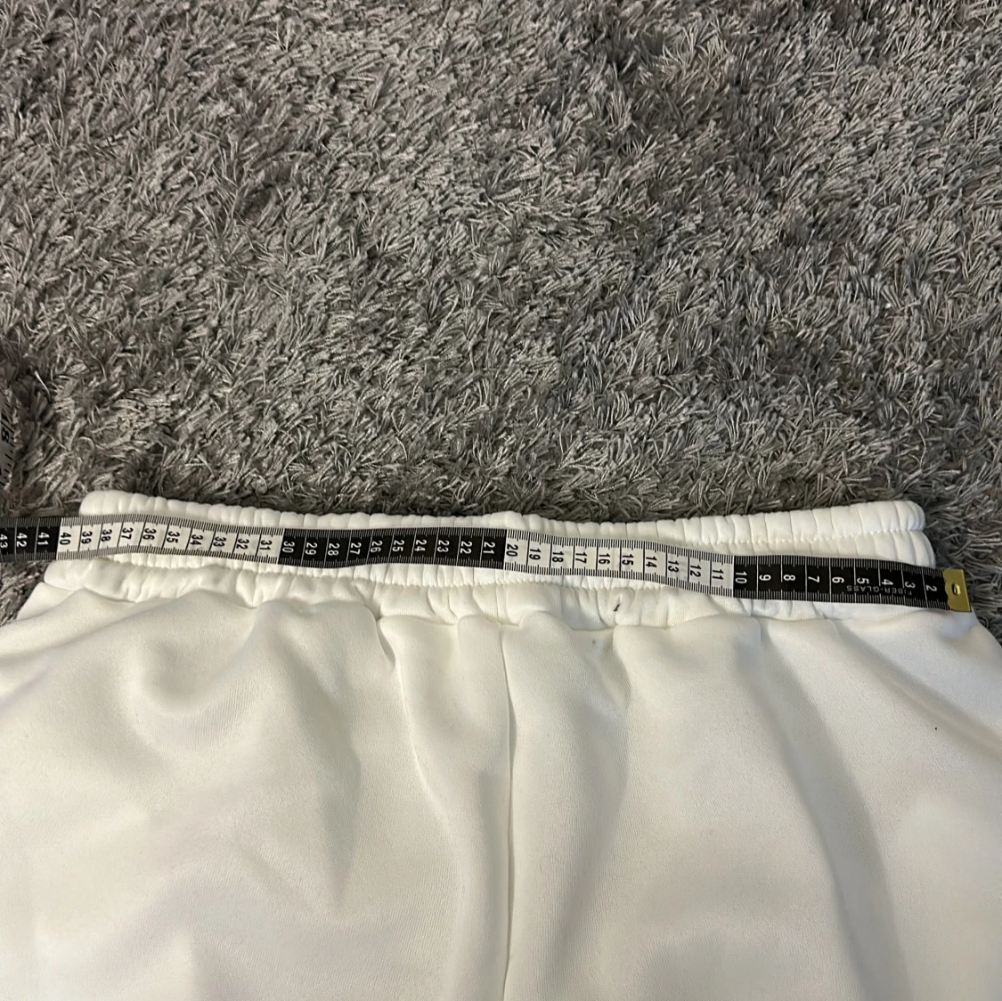 Vita träningsbyxor från Nike - 2