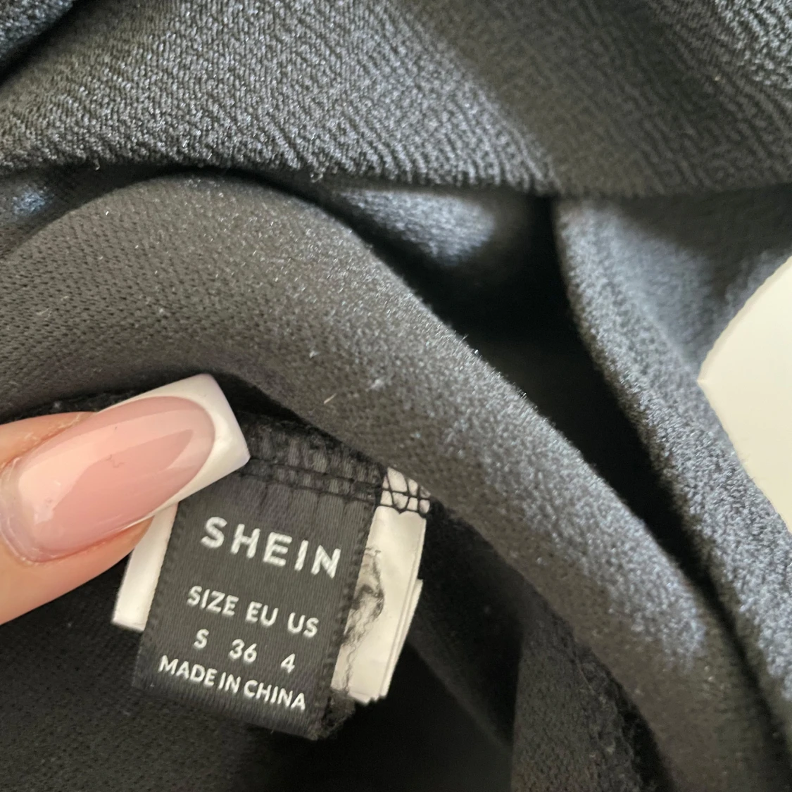 Svart långärmad topp  - 1