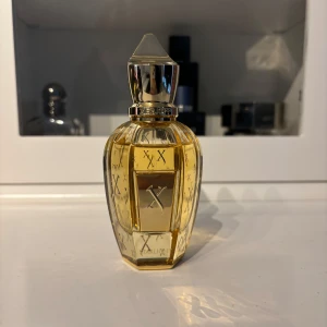 xerjoff shooting stars starlight - Säljer min xerjoff shooting stars starlight, har boxen kvar.