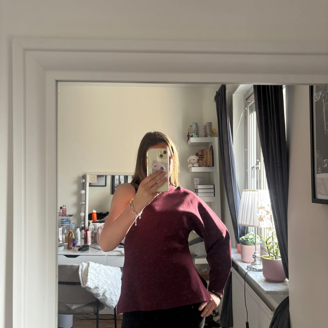 Vinröd oneshoulder topp - 1