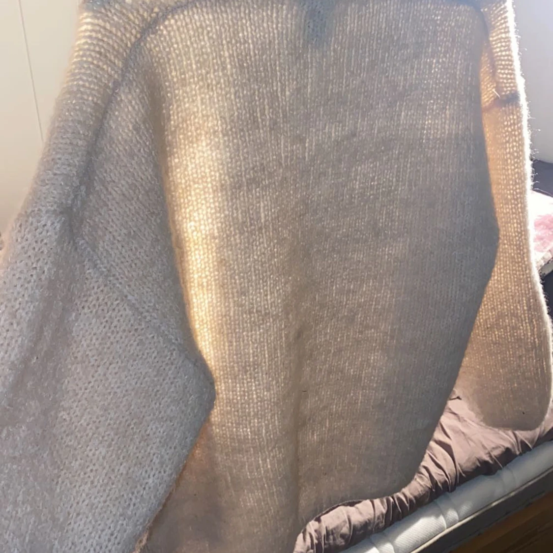 Beige stickad kofta från Lindex - 4