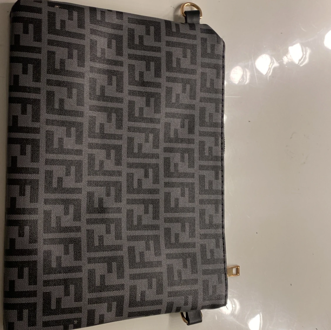 Svart och grå axelväska med mönster - 2