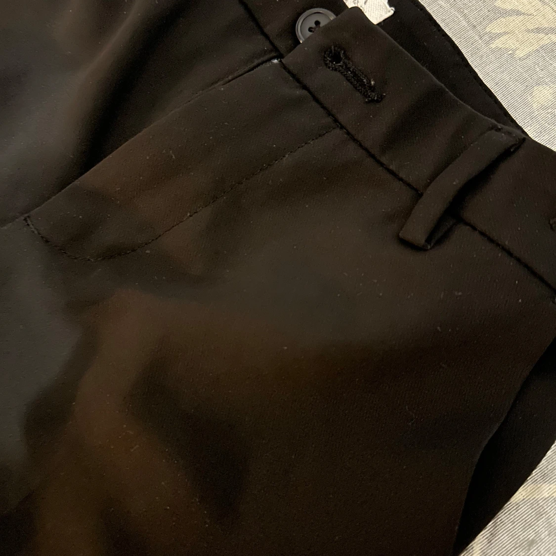 Svarta kostymbyxor från Lindex - 2