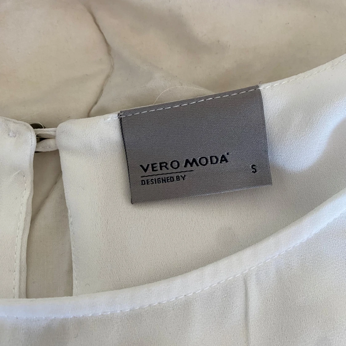  blus från Vero Moda i S - 1