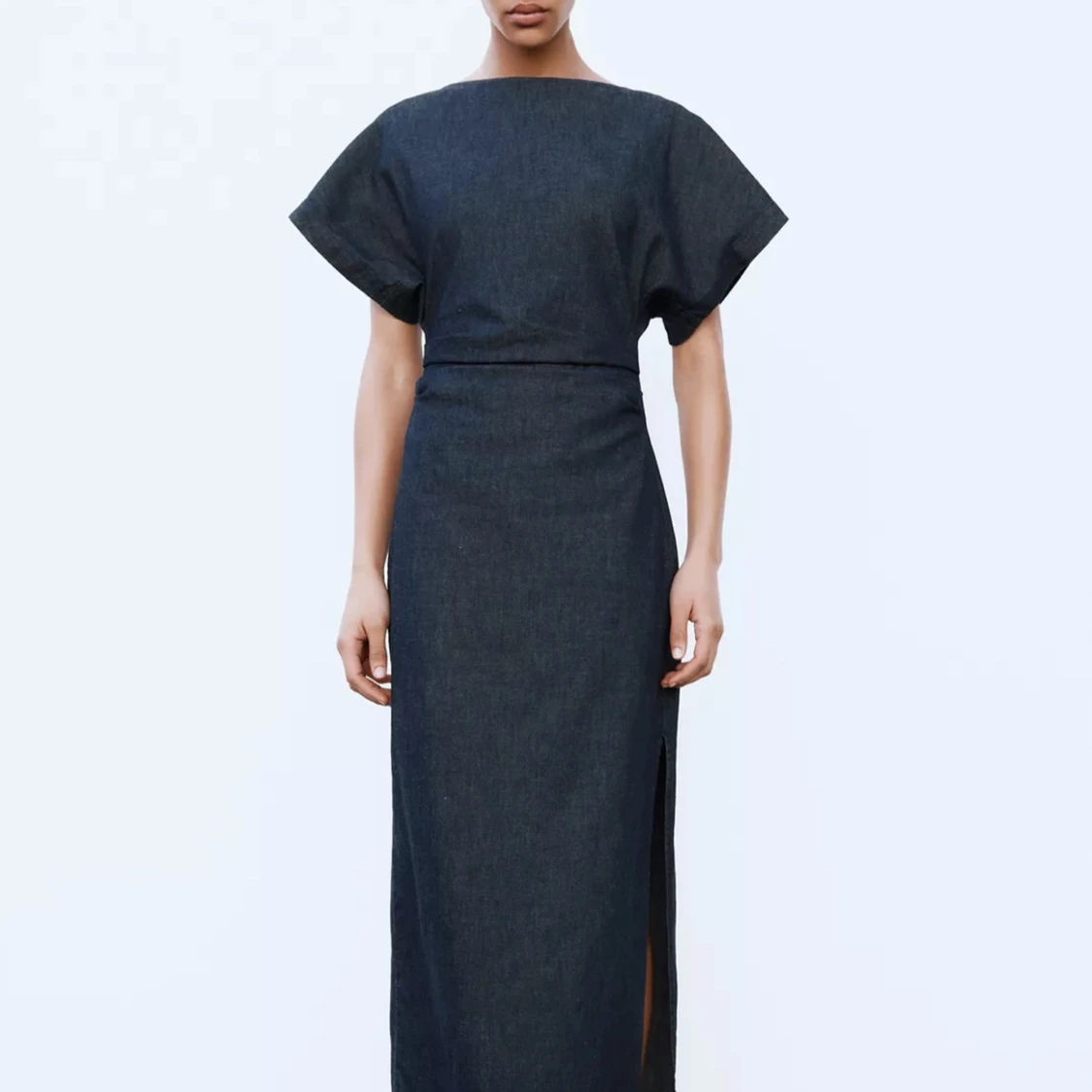 Mörkblå långklänning i linne - 3
