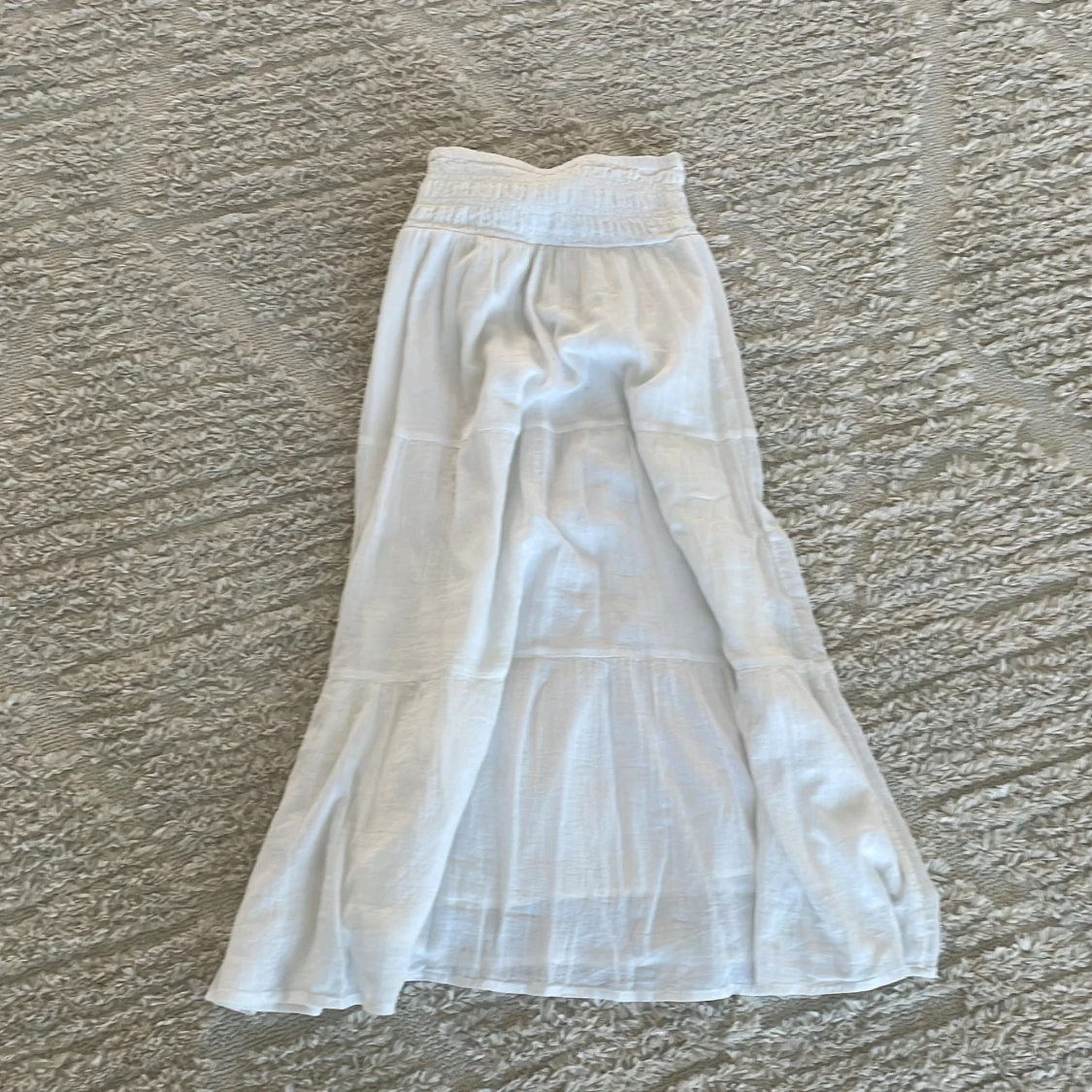 Vit långkjol från Gina Tricot - 1