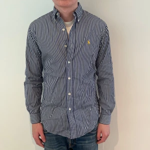 Ralph lauren skjorta - Ralph lauren skjorta | Skick - 9,5/10 | Size - M | Hör av dig vid minsta fråga eller fundering // RDL
