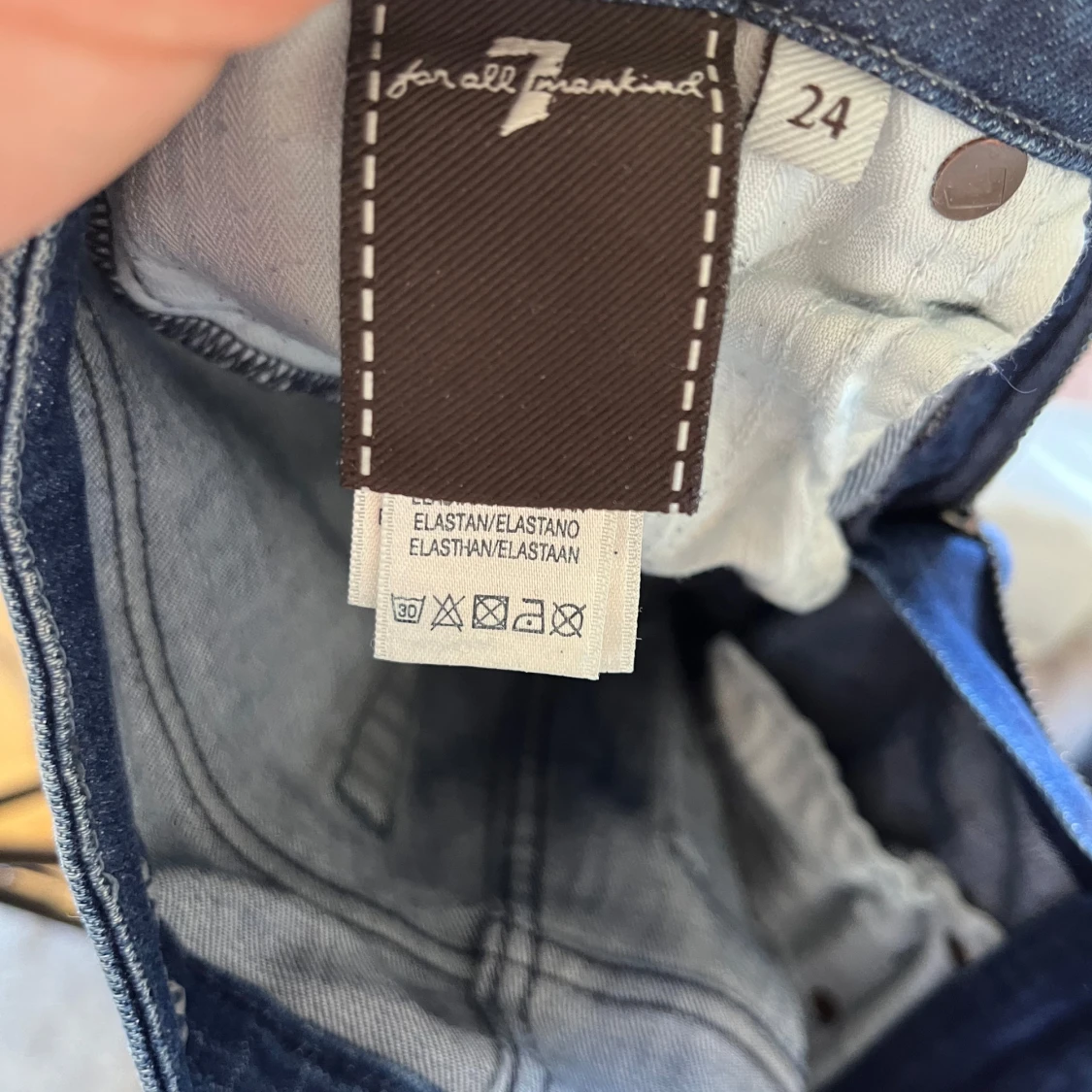 Blå bootcut jeans från 7 For All Mankind - 3