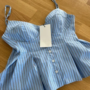 Zara topp - Trendig topp 🦋