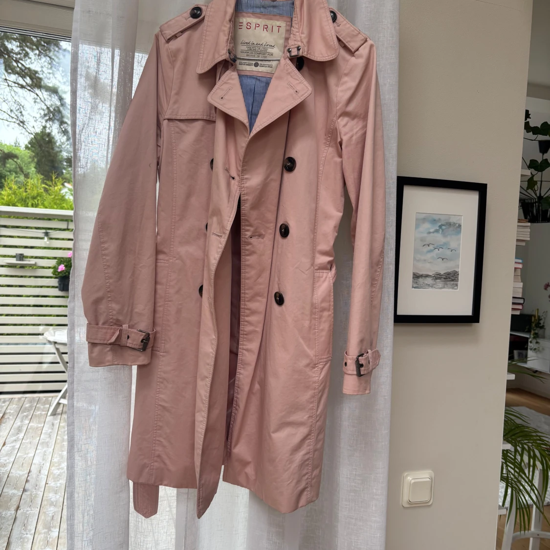Ljusrosa trenchcoat från Esprit