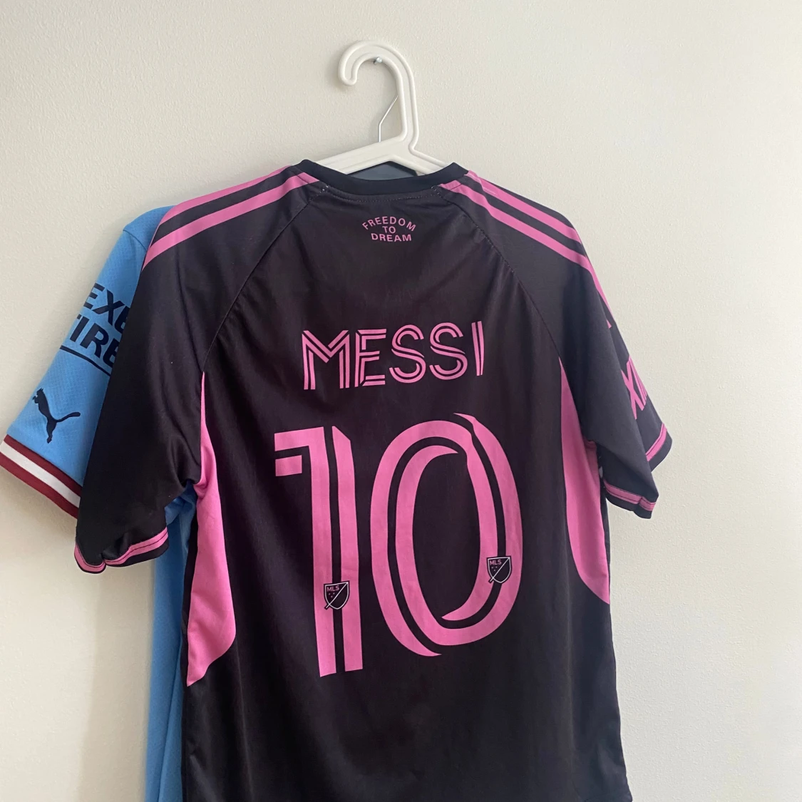 Inter Miami tröja med Messi! - 1