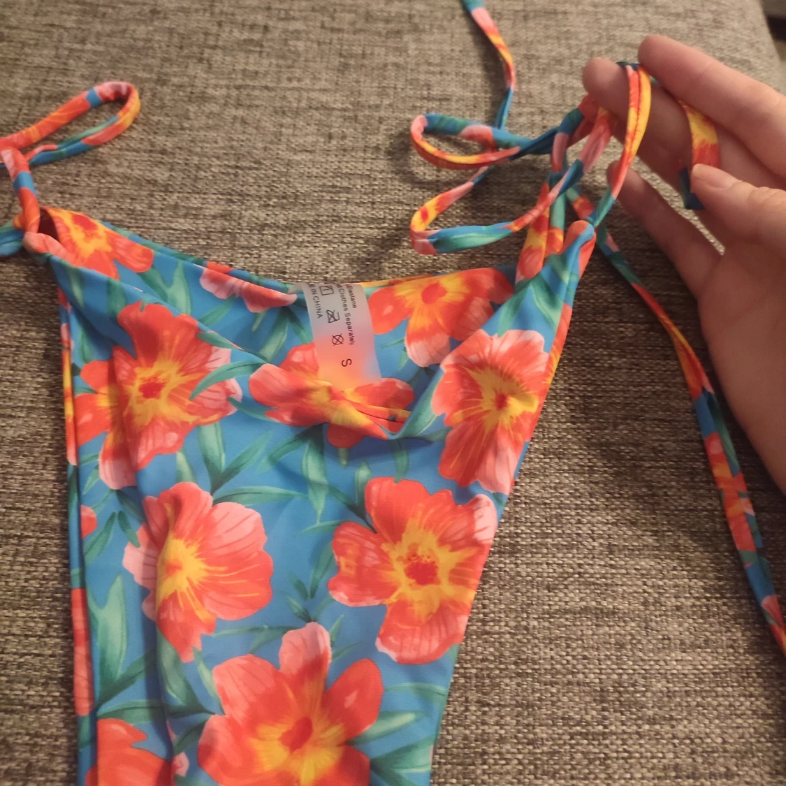 Somrig bikinitrosa i storlek S - 3