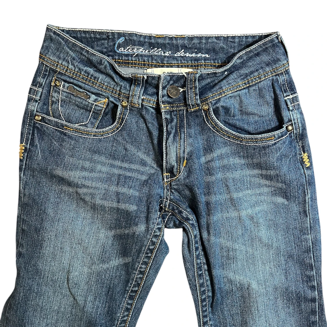 Lådmidjade bootcut jeans från Caterpillar - 2