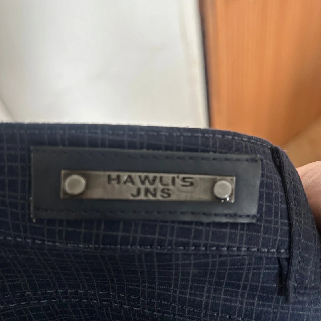 Mörkblå rutiga byxor från Hawli's JNS - 2