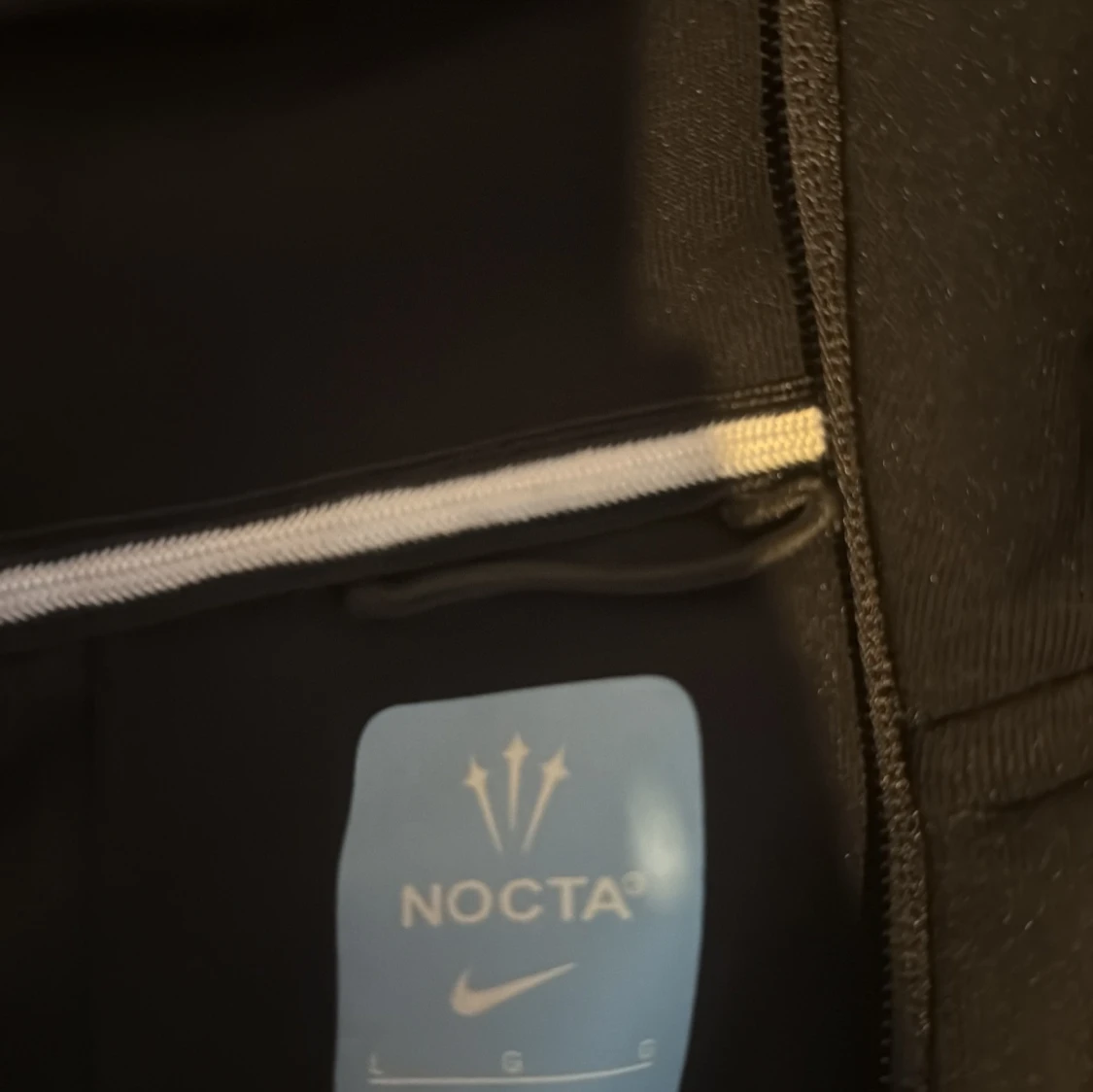 Svart hoodie från Nike NOCTA - 2