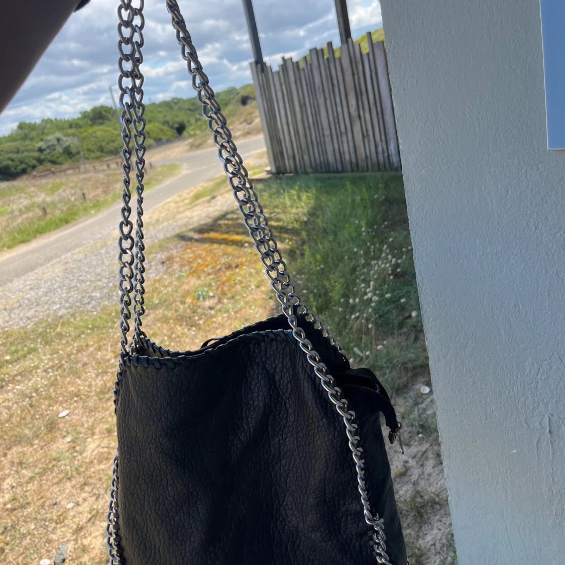 Svart axelväska Tiamo Priscilla - 1