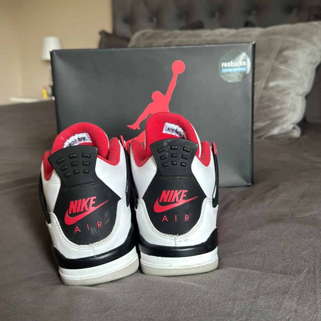 Nike Air Jordan 4 Fire Red sneakers - 4