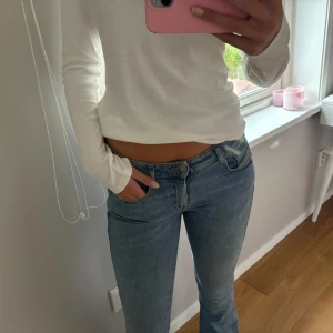 Diesel jeans - Super snygga bootcut diesel jeans i strl w26 l32. Mycket fint skick sällan använda! 