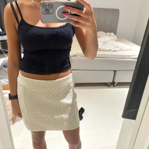 Minikjol -  Minikjol med mönster 🩷🩷🩷