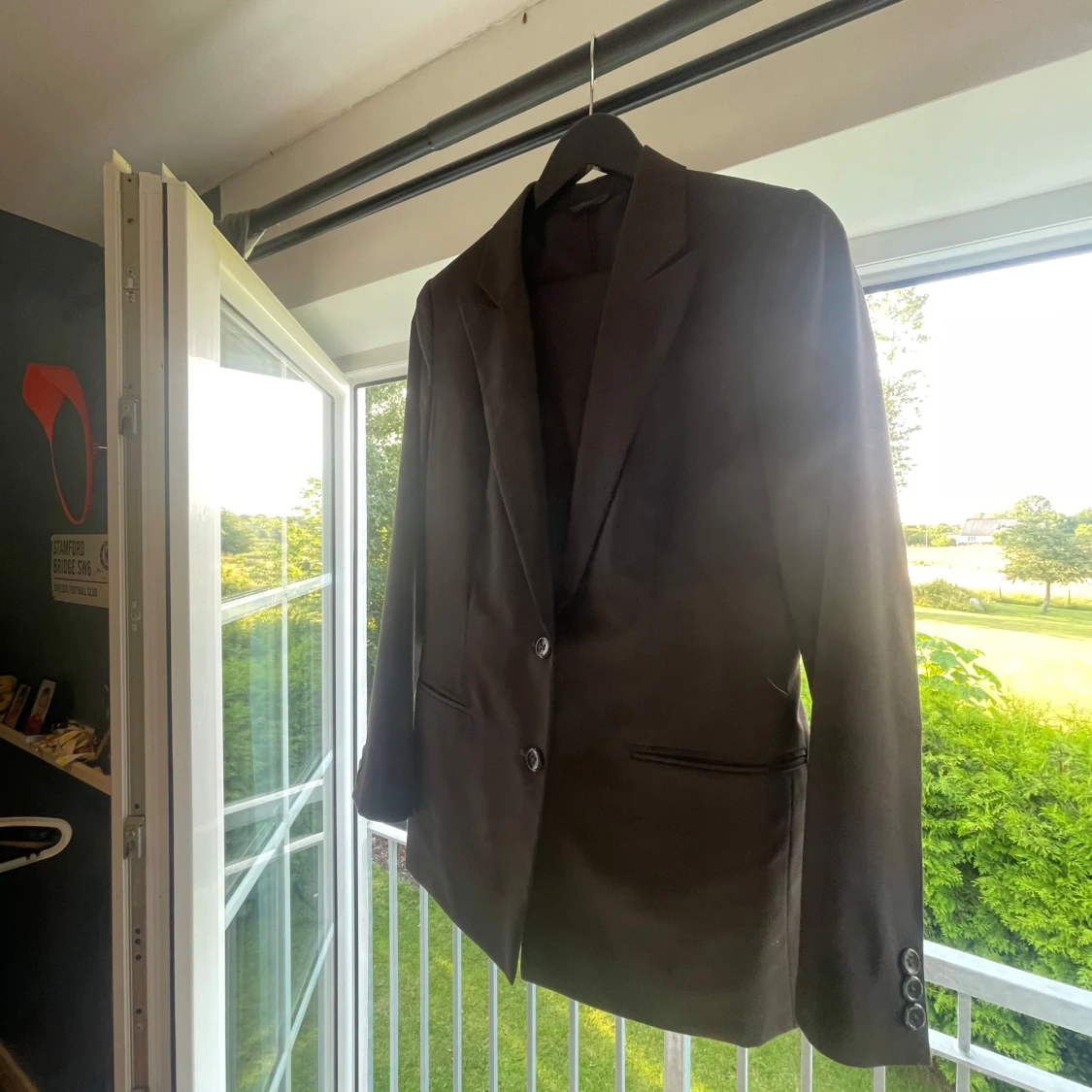 Brun klassisk kavaj med knappar - 1